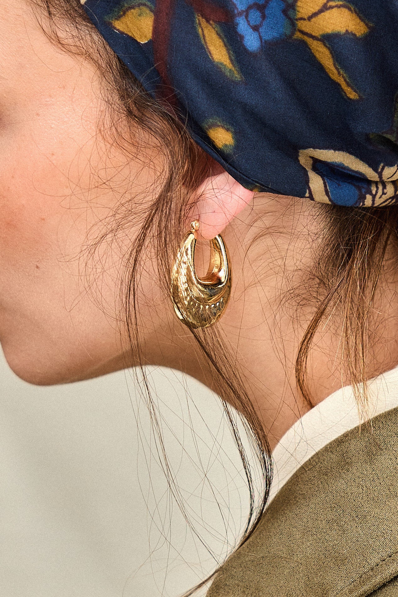 עגיל זהב מרוקע